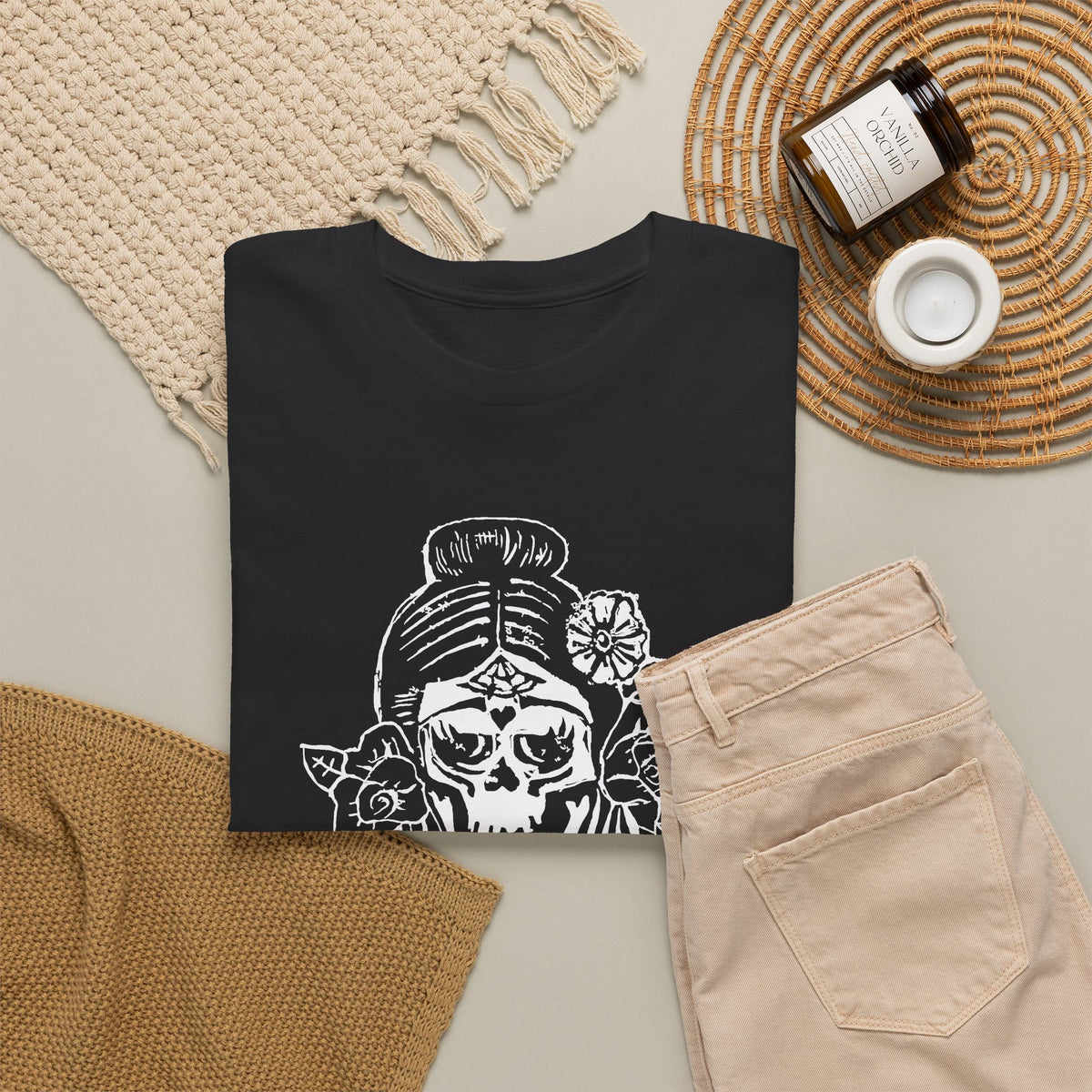 La Muerta Graphic Tee
